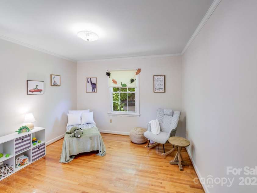 1327 Cedarwood Lane, Charlotte, NC 28212.  MLS# CAR4234437, YatesRealty ID 11942. 