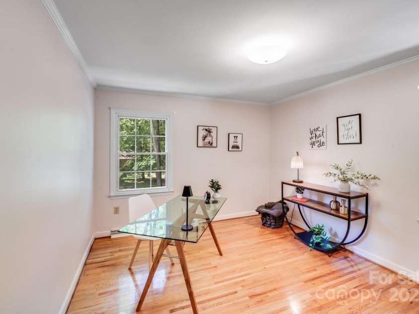 1327 Cedarwood Lane, Charlotte, NC 28212.  MLS# CAR4234437, YatesRealty ID 11942. 