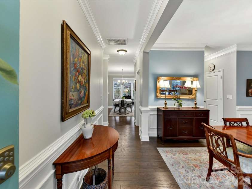 8014 Alford Road, Indian Land, SC 29707.  MLS# CAR4351740, YatesRealty ID 11942. Inviting Entry Way