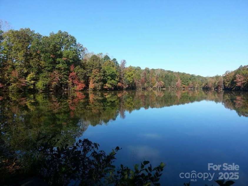 3333 Oliver Stanley Trail, Lancaster, SC 29720.  MLS# CAR4251729, YatesRealty ID 11943. Lake Tree Tops