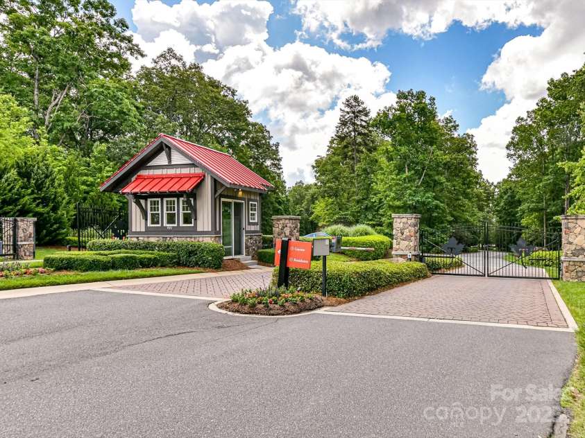 3333 Oliver Stanley Trail, Lancaster, SC 29720.  MLS# CAR4251729, YatesRealty ID 11943. Tree Tops is a Gated Community w/Manned Security 24/7