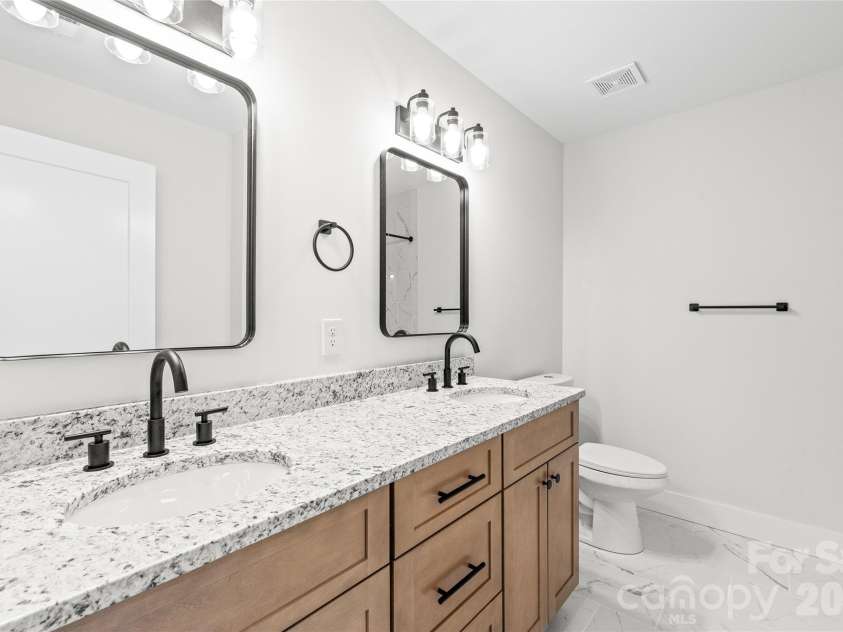 3646 46th Avenue, Hickory, NC 28601.  MLS# CAR4221806, YatesRealty ID 11944. 