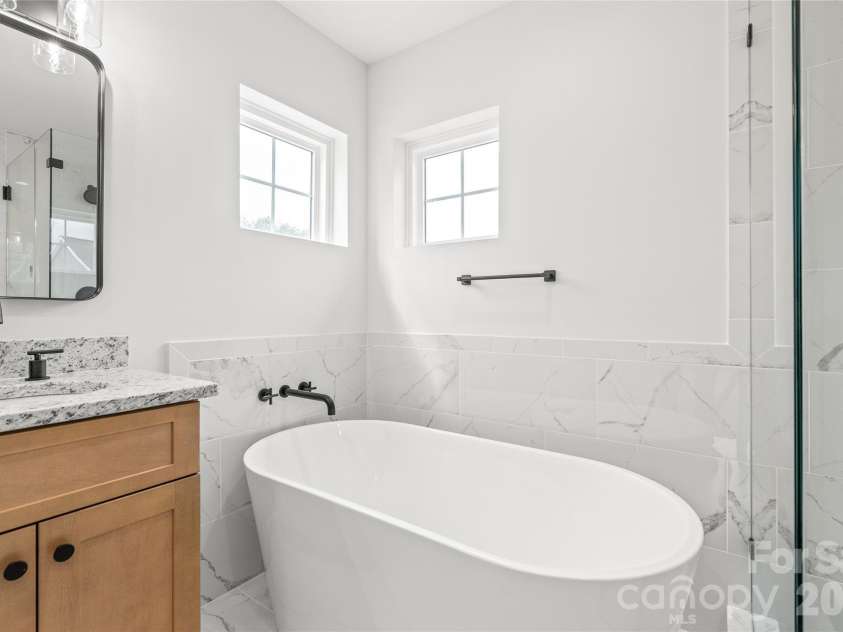 3646 46th Avenue, Hickory, NC 28601.  MLS# CAR4221806, YatesRealty ID 11944. 