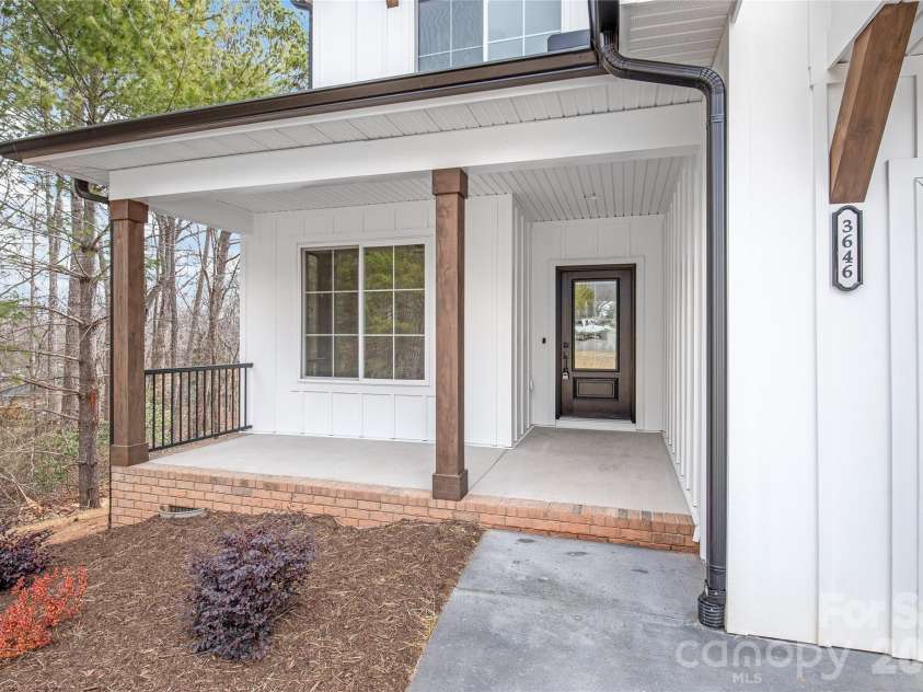 3646 46th Avenue, Hickory, NC 28601.  MLS# CAR4221806, YatesRealty ID 11944. 