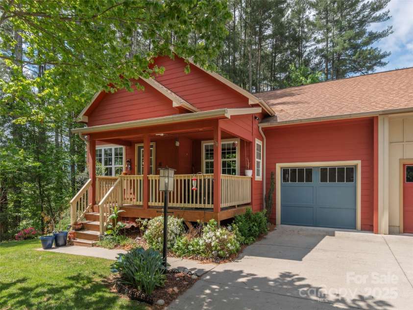 54 Sapling Lane, Waynesville, NC 28786.  MLS# CAR4253218, YatesRealty ID 11944. 