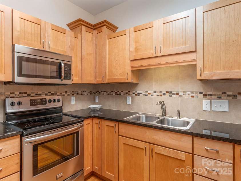 54 Sapling Lane, Waynesville, NC 28786.  MLS# CAR4253218, YatesRealty ID 11944. 