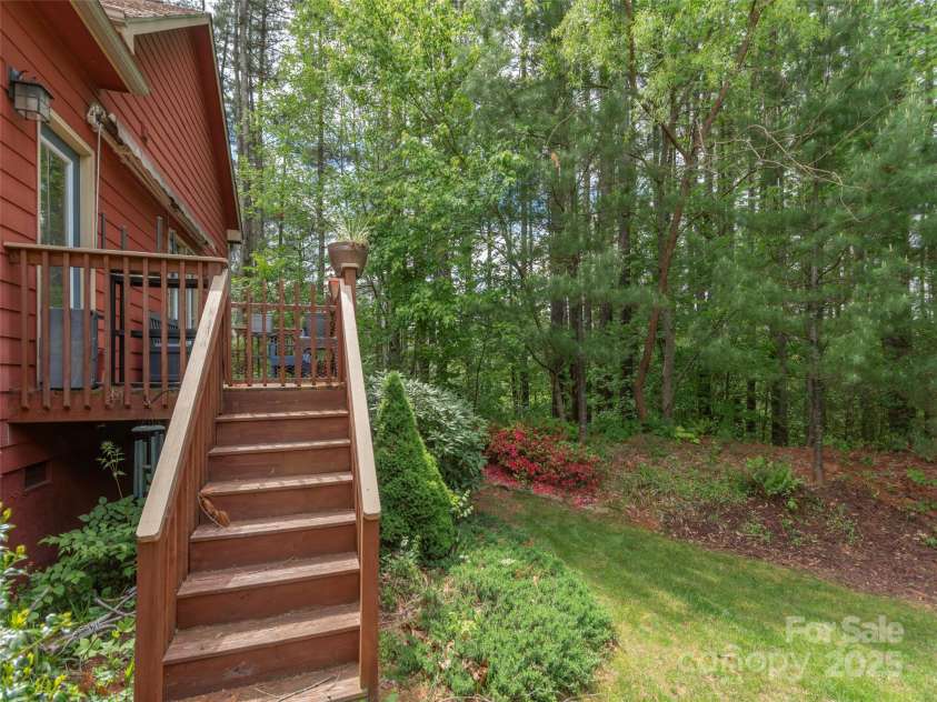 54 Sapling Lane, Waynesville, NC 28786.  MLS# CAR4253218, YatesRealty ID 11944. 