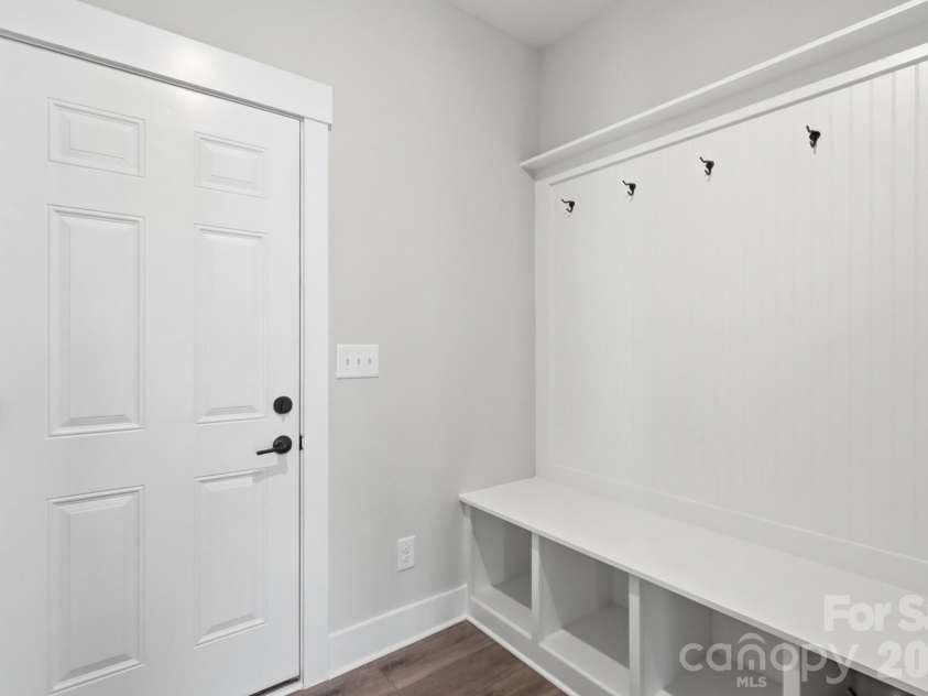 5062 McLaughlin Loop, Waxhaw, NC 28173.  MLS# CAR4349436, YatesRealty ID 11945. Drop Zone