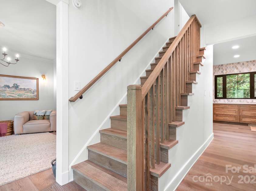 4316 Old Saybrook Court, Charlotte, NC 28211.  MLS# CAR4255096, YatesRealty ID 11946. 