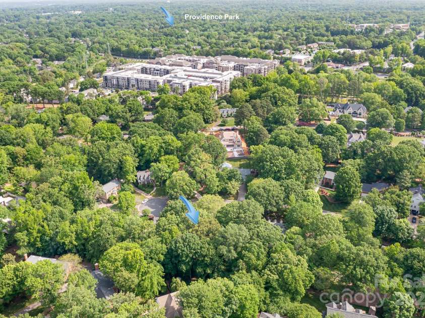 4316 Old Saybrook Court, Charlotte, NC 28211.  MLS# CAR4255096, YatesRealty ID 11946. 