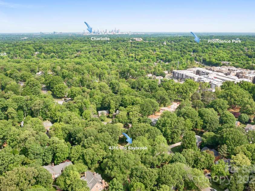 4316 Old Saybrook Court, Charlotte, NC 28211.  MLS# CAR4255096, YatesRealty ID 11946. 