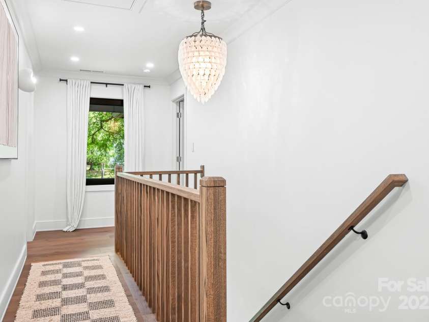 4316 Old Saybrook Court, Charlotte, NC 28211.  MLS# CAR4255096, YatesRealty ID 11946. Upstairs