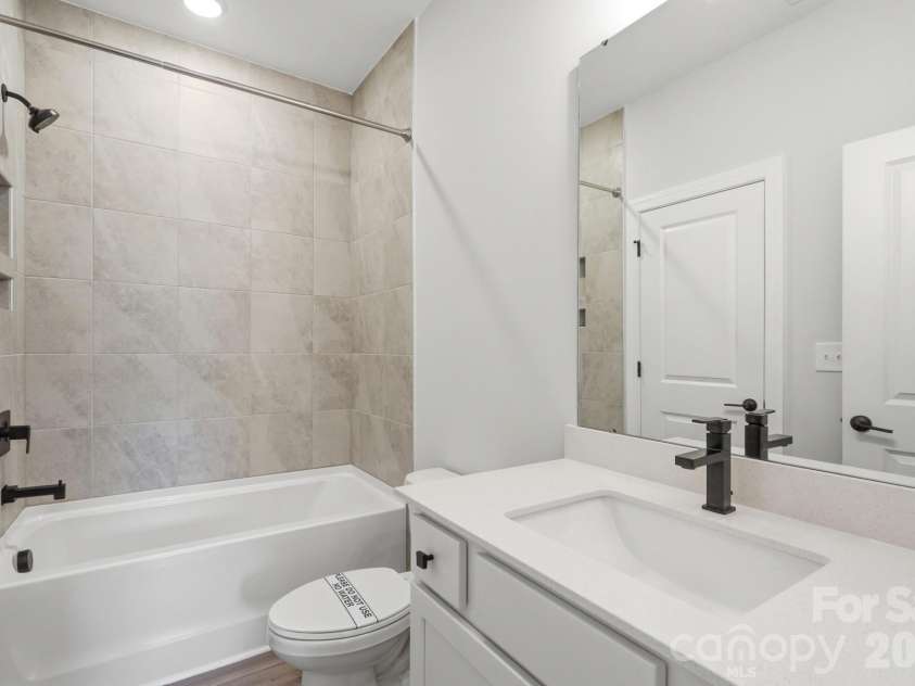 5058 McLaughlin Loop, Waxhaw, NC 28173.  MLS# CAR4351351, YatesRealty ID 11946. Bath 3