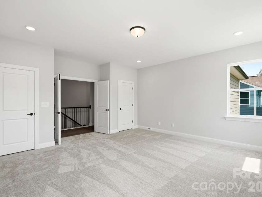 5058 McLaughlin Loop, Waxhaw, NC 28173.  MLS# CAR4351351, YatesRealty ID 11946. Bonus Room
