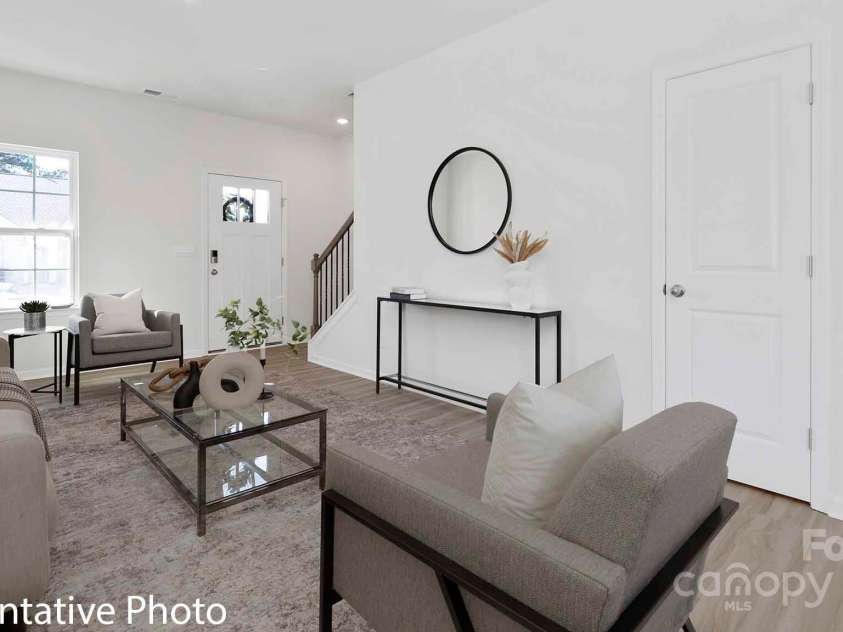 136 Mary Locke Way, Statesville, NC 28677.  MLS# CAR4257138, YatesRealty ID 11947. 