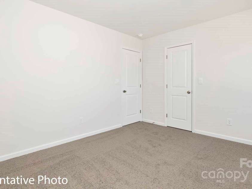 136 Mary Locke Way, Statesville, NC 28677.  MLS# CAR4257138, YatesRealty ID 11947. 