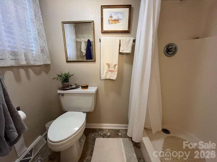 141 Glen Cannon Point, Pisgah Forest, NC 28768.  MLS# CAR4356247, YatesRealty ID 11949. 