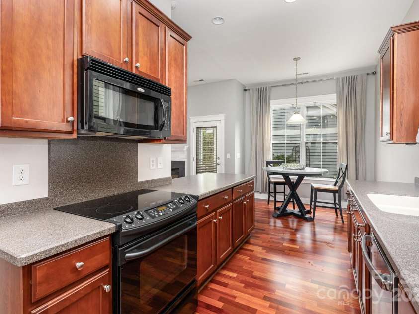 9832 Sunriver Road, Huntersville, NC 28078.  MLS# CAR4241388, YatesRealty ID 11949. Galley Kitchen with plenty of natural light