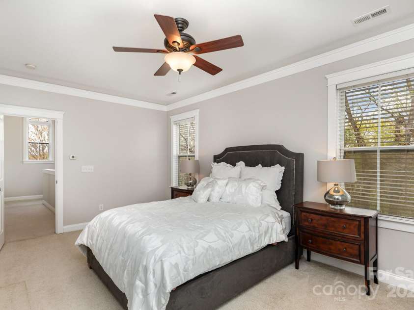 9832 Sunriver Road, Huntersville, NC 28078.  MLS# CAR4241388, YatesRealty ID 11949. Large Size Primary bedroom with walk-in closet