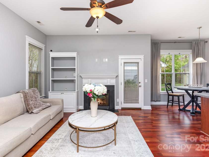 9832 Sunriver Road, Huntersville, NC 28078.  MLS# CAR4241388, YatesRealty ID 11949. Open Floor plan