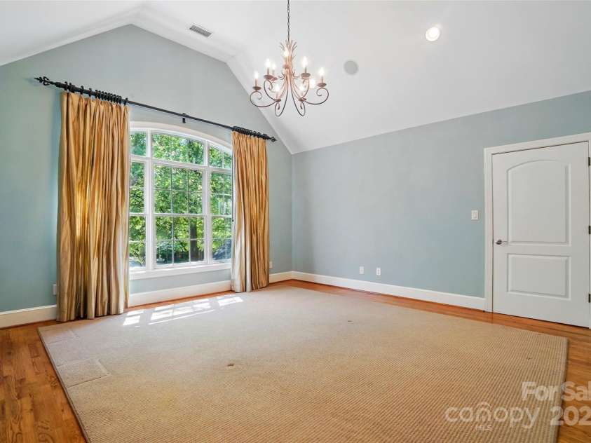 12702 Overlook Mountain Drive, Charlotte, NC 28216.  MLS# CAR4223903, YatesRealty ID 11951. 