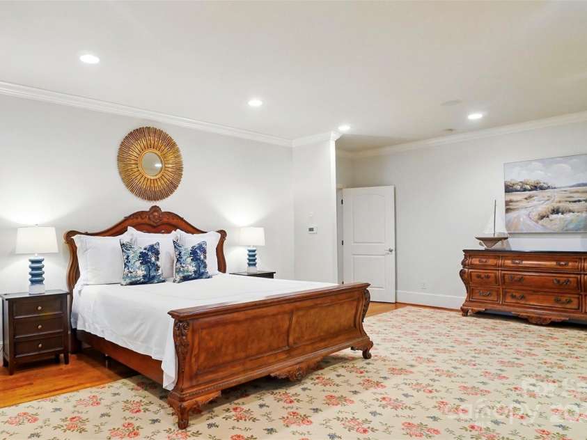 12702 Overlook Mountain Drive, Charlotte, NC 28216.  MLS# CAR4223903, YatesRealty ID 11951. 