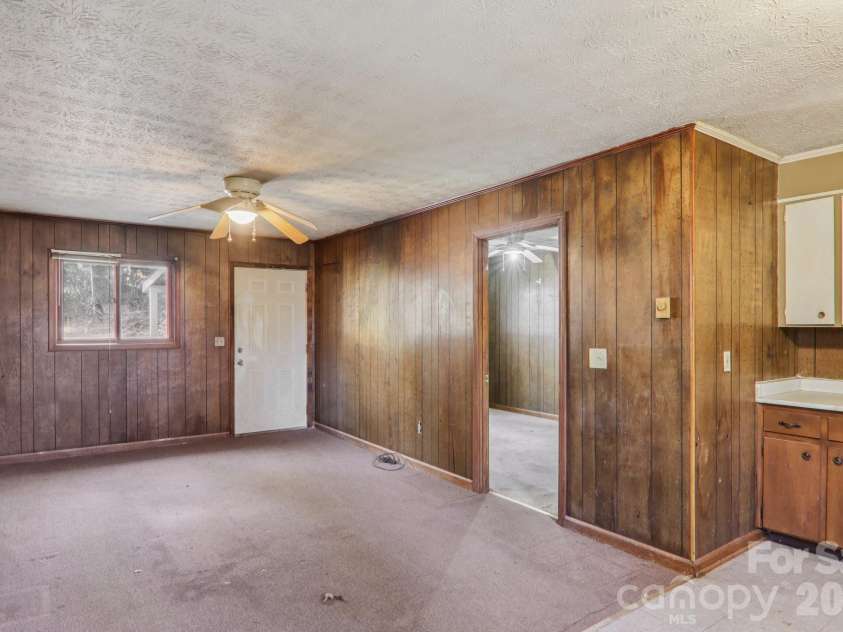 71,73,75 Forest Drive, Clyde, NC 28721.  MLS# CAR4347107, YatesRealty ID 11956. 