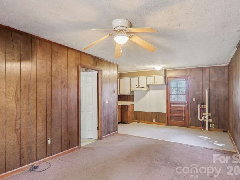 71,73,75 Forest Drive, Clyde, NC 28721.  MLS# CAR4347107, YatesRealty ID 11956. 
