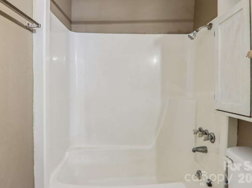71,73,75 Forest Drive, Clyde, NC 28721.  MLS# CAR4347107, YatesRealty ID 11956. 