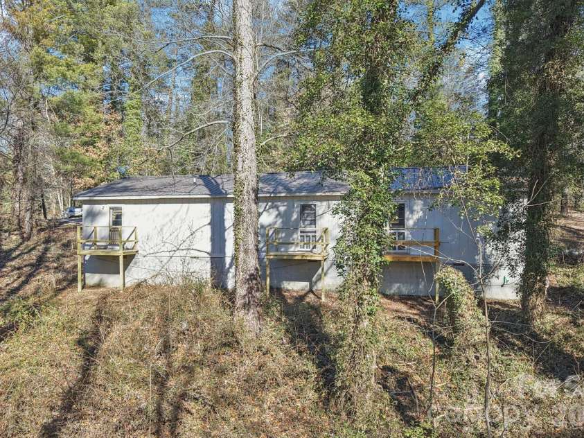 71,73,75 Forest Drive, Clyde, NC 28721.  MLS# CAR4347107, YatesRealty ID 11956. 
