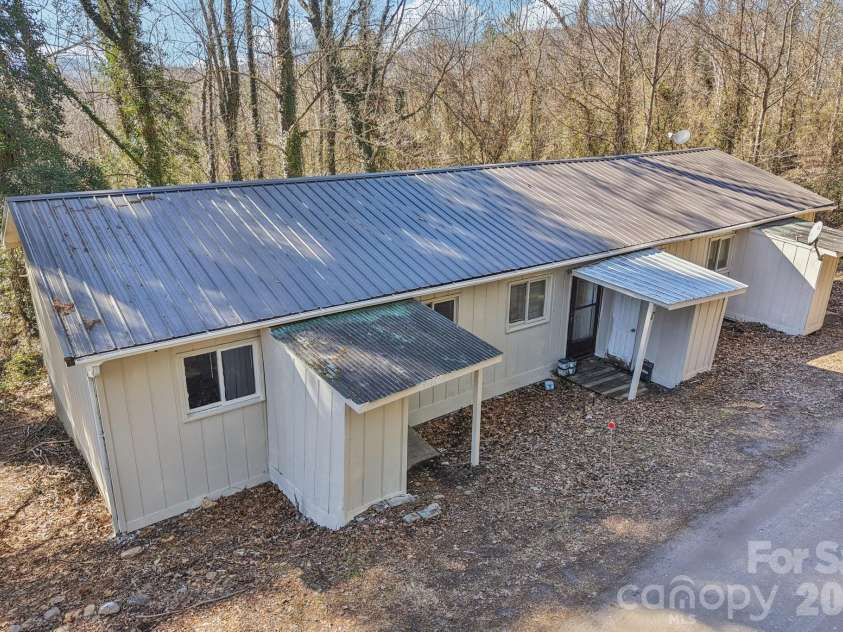 71,73,75 Forest Drive, Clyde, NC 28721.  MLS# CAR4347107, YatesRealty ID 11956. 