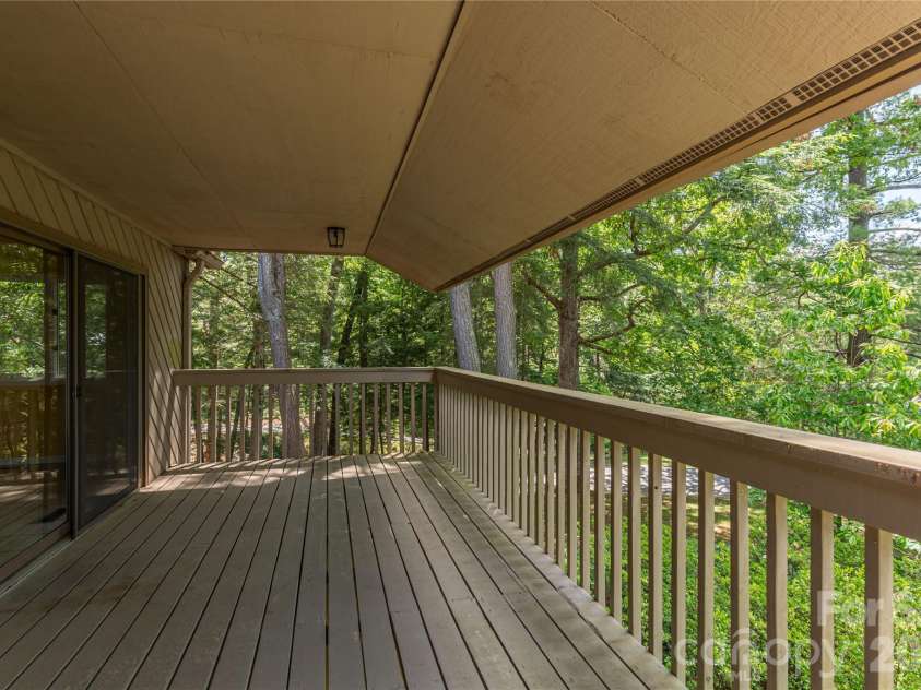 1101 Timber Trail, Asheville, NC 28804.  MLS# CAR4368834, YatesRealty ID 11957. 
