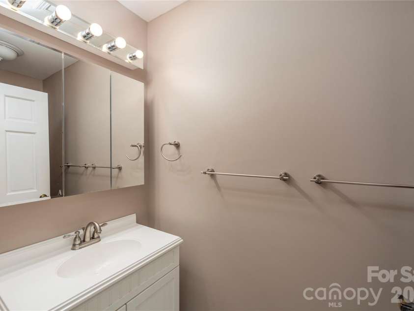1101 Timber Trail, Asheville, NC 28804.  MLS# CAR4368834, YatesRealty ID 11957. 