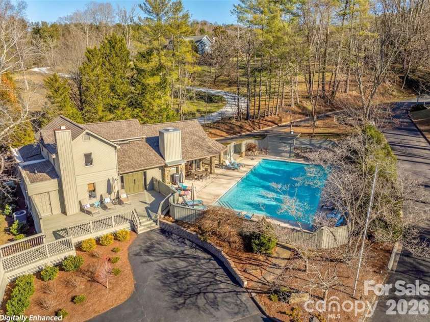 1101 Timber Trail, Asheville, NC 28804.  MLS# CAR4368834, YatesRealty ID 11957. 