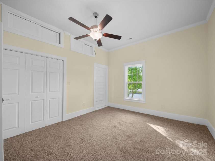 300 12th Street, Salisbury, NC 28144.  MLS# CAR4257348, YatesRealty ID 11958. 
