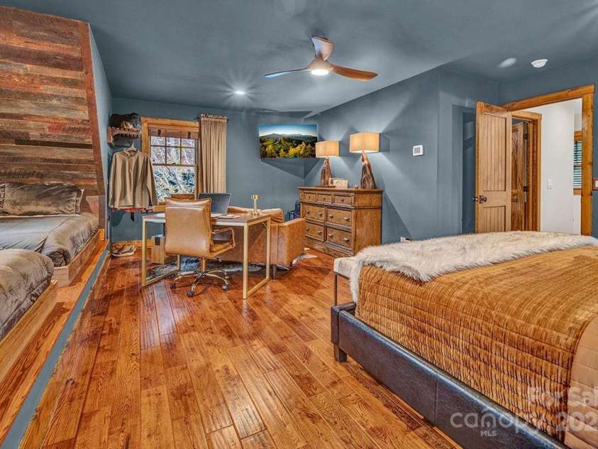 56 Eagle Cottage Lane, Banner Elk, NC 28604.  MLS# CAR4310170, YatesRealty ID 11958. 