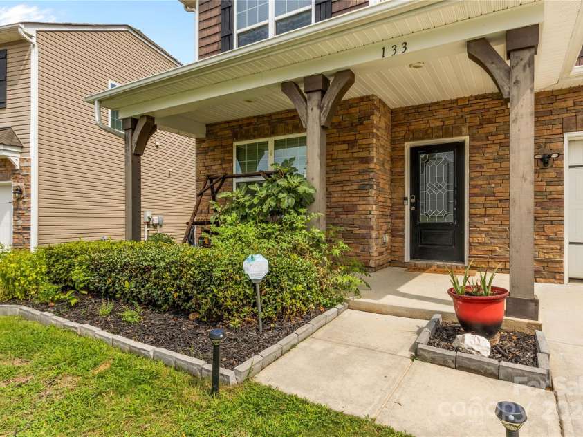 133 Lassen Lane, Mooresville, NC 28117.  MLS# CAR4171863, YatesRealty ID 1196. 