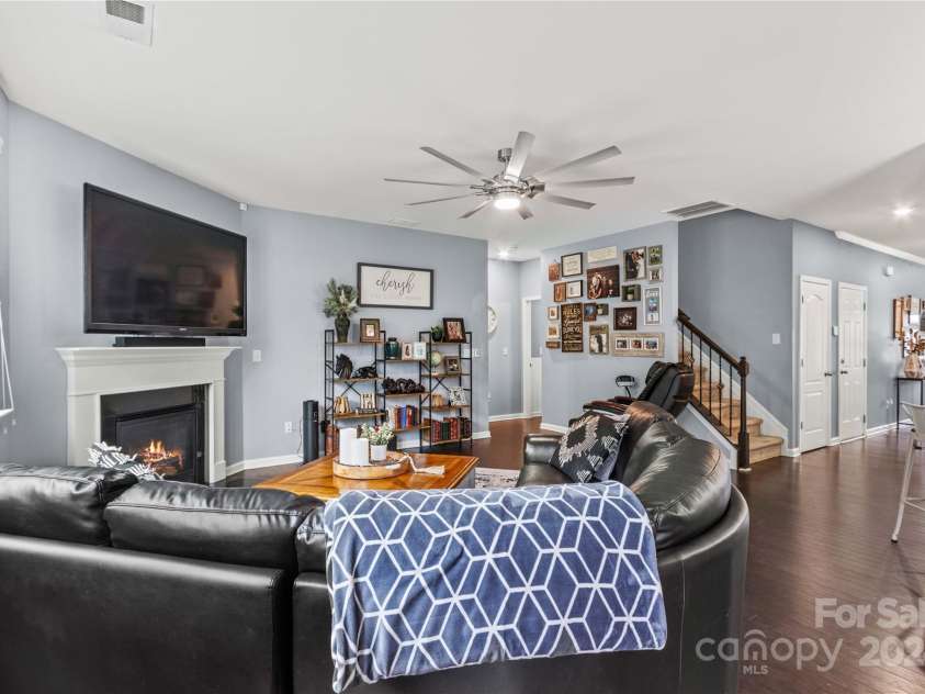 133 Lassen Lane, Mooresville, NC 28117.  MLS# CAR4171863, YatesRealty ID 1196. 