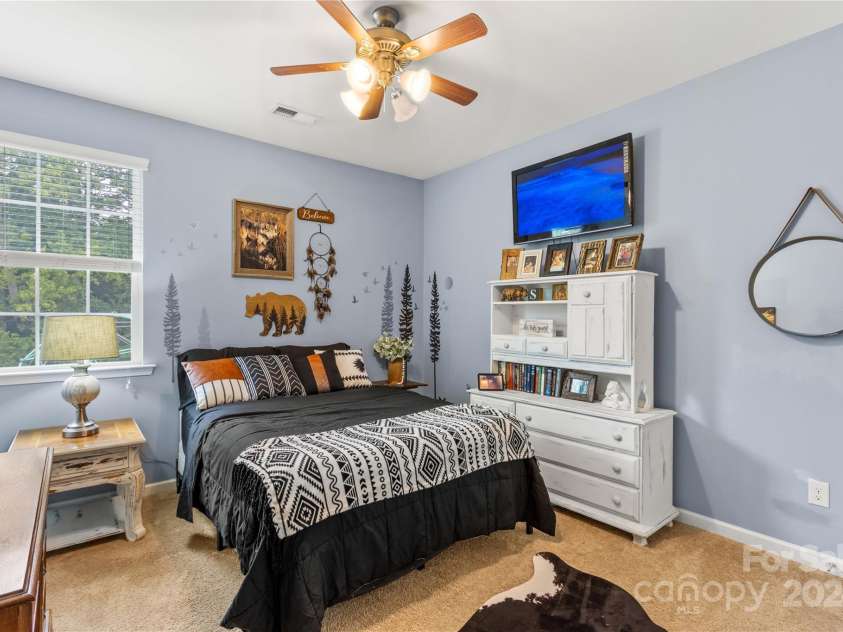 133 Lassen Lane, Mooresville, NC 28117.  MLS# CAR4171863, YatesRealty ID 1196. 