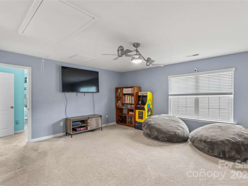 133 Lassen Lane, Mooresville, NC 28117.  MLS# CAR4171863, YatesRealty ID 1196. 