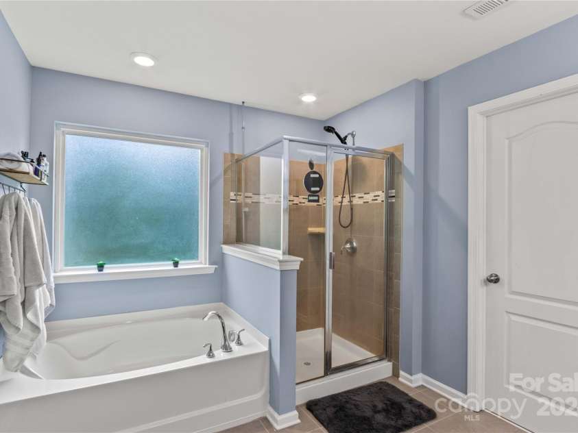 133 Lassen Lane, Mooresville, NC 28117.  MLS# CAR4171863, YatesRealty ID 1196. 