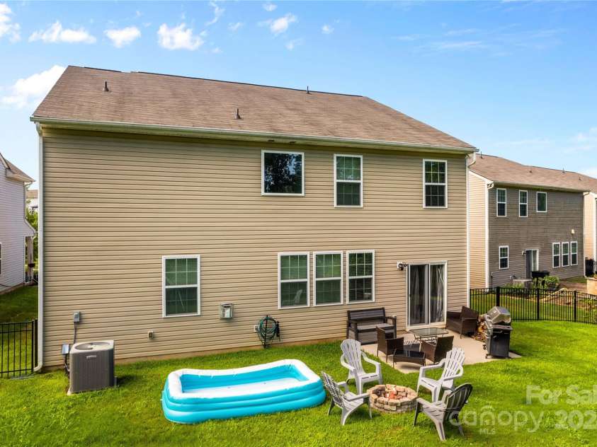 133 Lassen Lane, Mooresville, NC 28117.  MLS# CAR4171863, YatesRealty ID 1196. 
