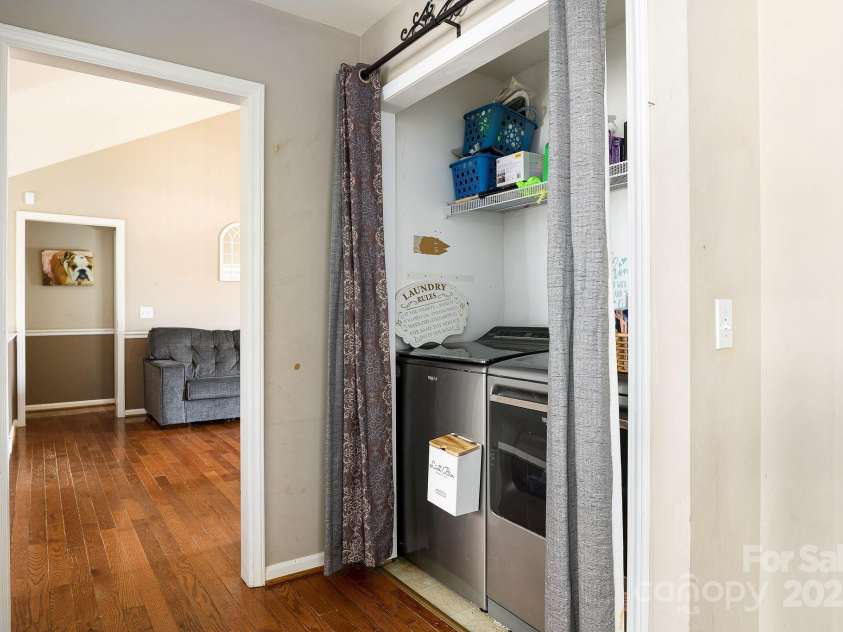 135 Winding Creek Road, Mocksville, NC 27028.  MLS# CAR4296191, YatesRealty ID 1196. 