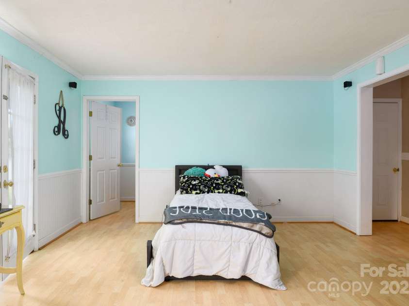 135 Winding Creek Road, Mocksville, NC 27028.  MLS# CAR4296191, YatesRealty ID 1196. 