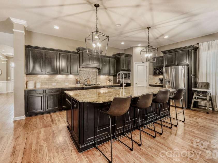 405 Brookridge Drive, Mount Holly, NC 28120.  MLS# CAR4362257, YatesRealty ID 11960. 