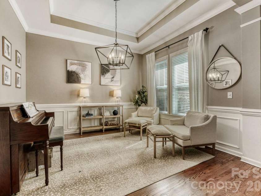 405 Brookridge Drive, Mount Holly, NC 28120.  MLS# CAR4362257, YatesRealty ID 11960. 
