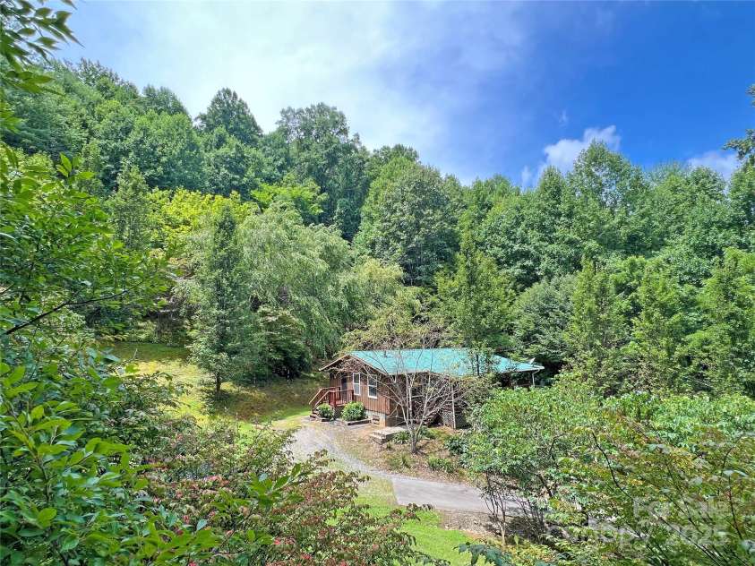 833 Sprinkle Branch Road, Marshall, NC 28753.  MLS# CAR4166794, YatesRealty ID 11960. 