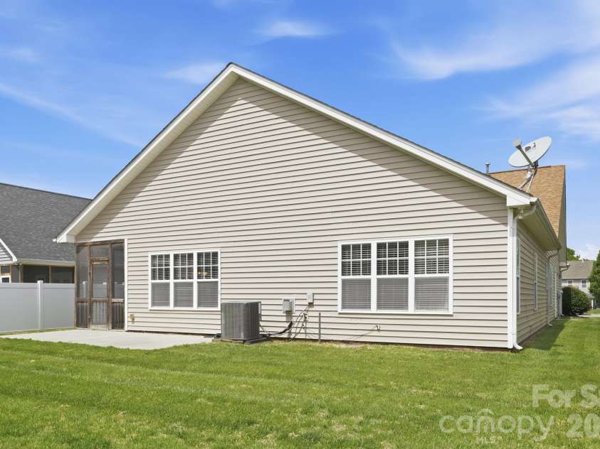 5007 Symphony Lane, Indian Trail, NC 28079.  MLS# CAR4364786, YatesRealty ID 11963. Nice level backyard