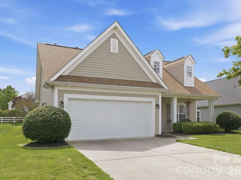 5007 Symphony Lane, Indian Trail, NC 28079.  MLS# CAR4364786, YatesRealty ID 11963. Nice level yard