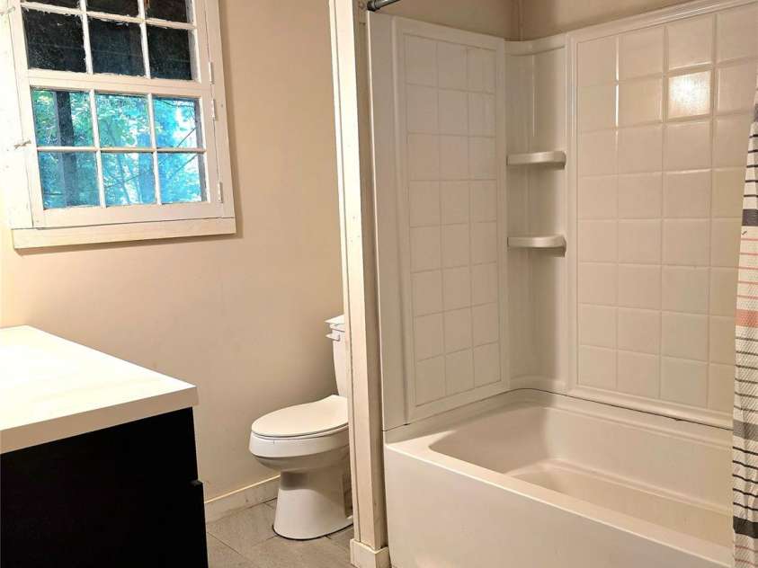 116 Montview Drive, Kings Mountain, NC 28086.  MLS# CAR4301364, YatesRealty ID 11964. 